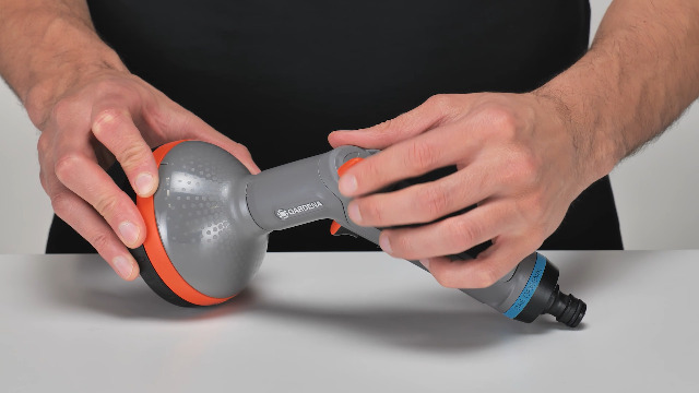 Gardena Comfort Multi Sprayer: Garden Sprayer for Watering and
